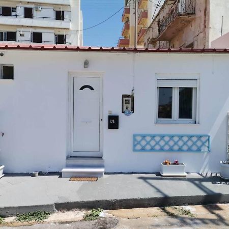 Blue Central Apt 10 Min To The Port/ Wash Machine Lávrion Екстериор снимка