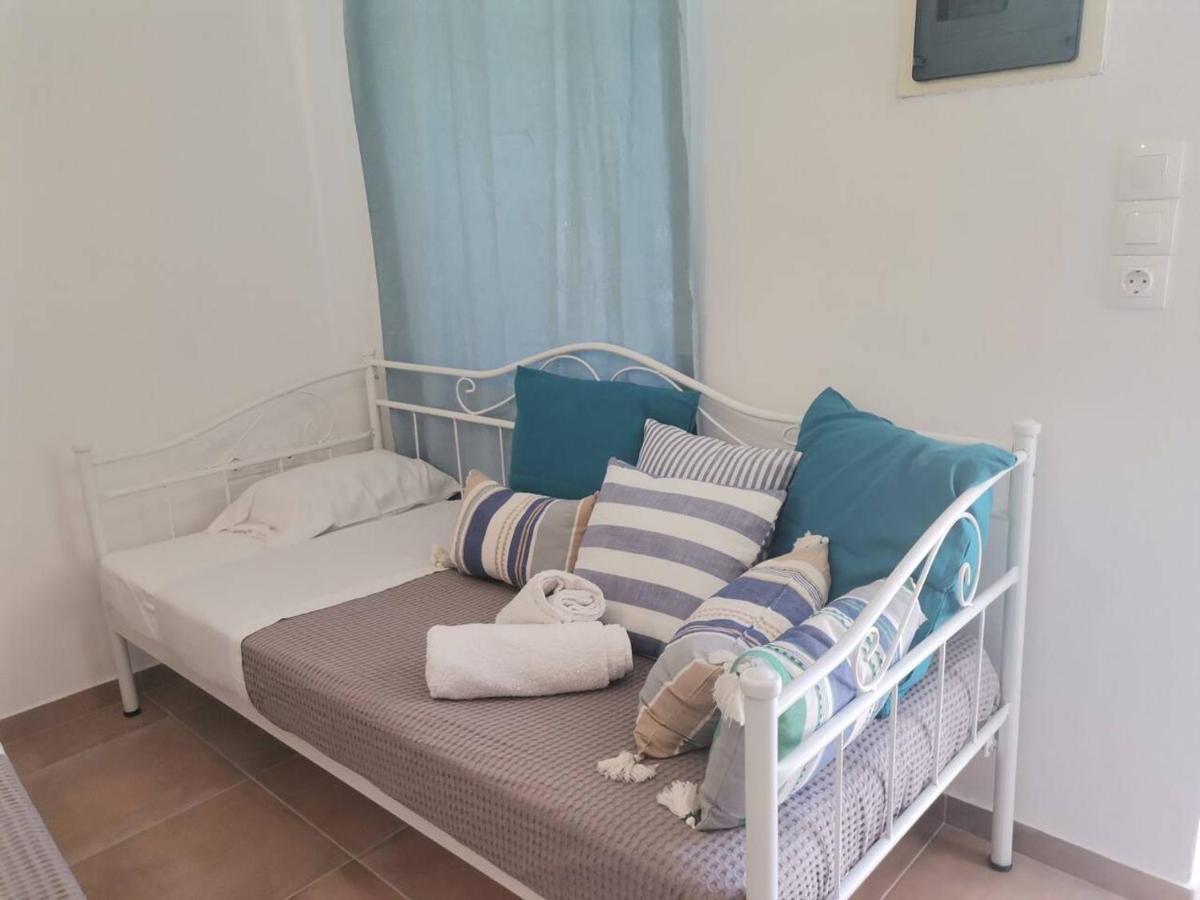 Blue Central Apt 10 Min To The Port/ Wash Machine Lávrion Екстериор снимка