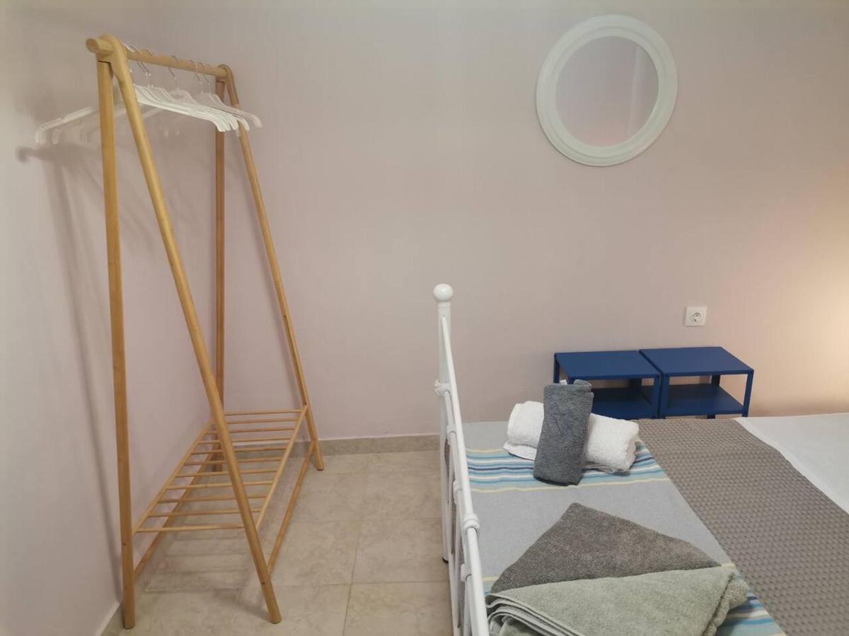 Blue Central Apt 10 Min To The Port/ Wash Machine Lávrion Екстериор снимка