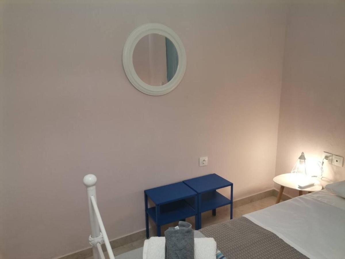 Blue Central Apt 10 Min To The Port/ Wash Machine Lávrion Екстериор снимка